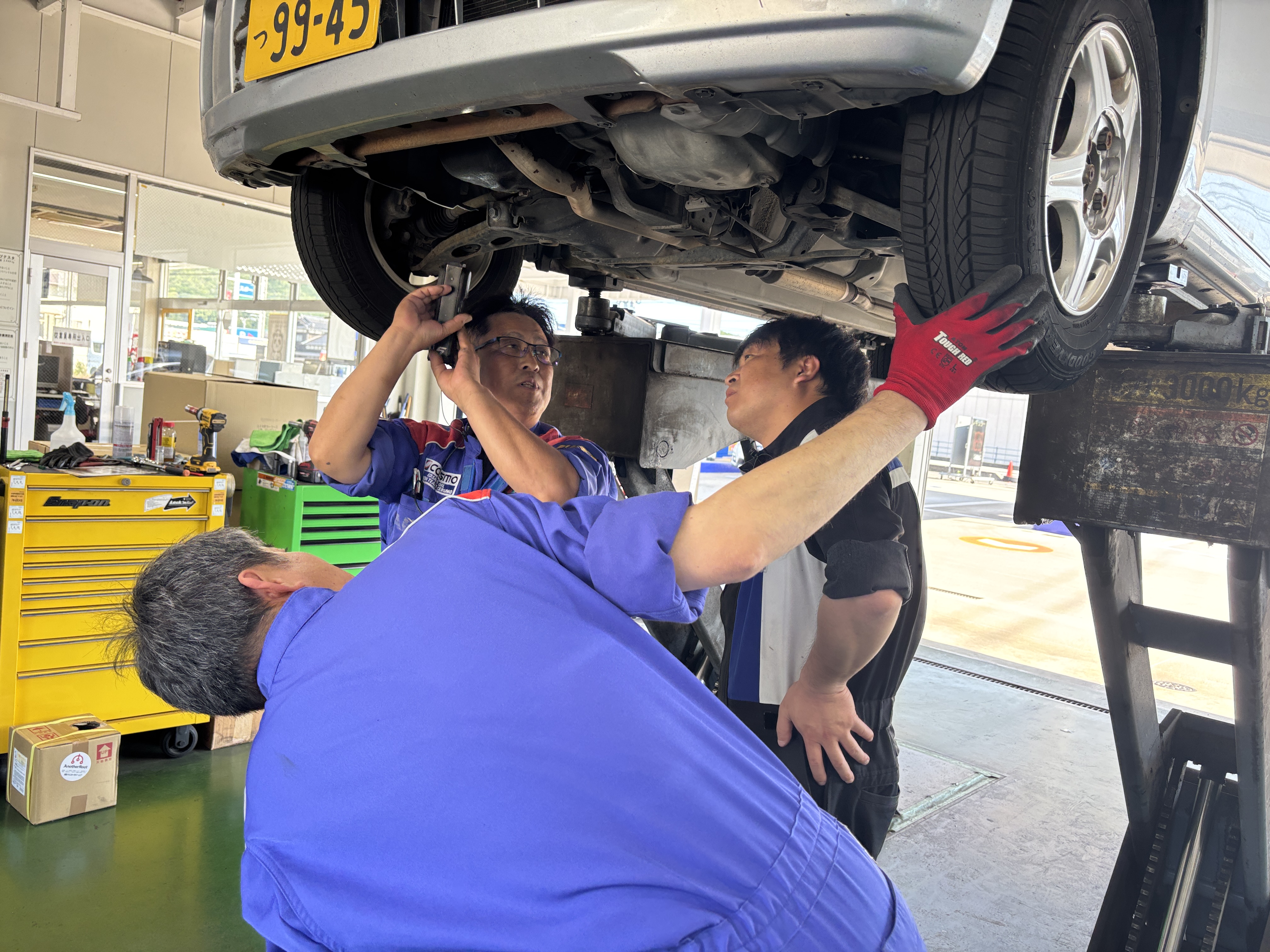 関西礦油株式会社  COSMO石油　関西砿油株式会社　山口湯田SSの正社員 整備・修理の求人情報イメージ3